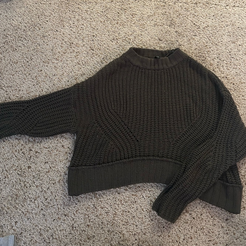 Olive green cropped sweater